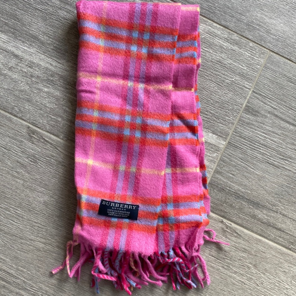 100% Cashmere Burberry Scarf